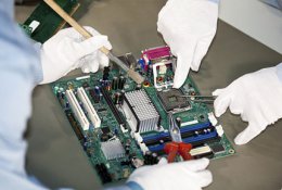 Профессиональная чистка ноутбука от пыли со скидкой 55% в районе ЦУМа. Заплати 400 рублей вместо 900