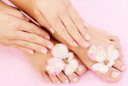 Маникюр, педикюр, кофейно-кокосовое SPA в ногтевой студии салона Шок со скидкой 50%