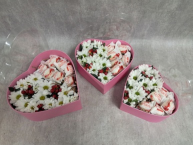 Сладкая валентинка со скидкой 50% в мастерской цветов «Лейка»