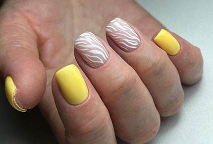 Маникюр и педикюр со скидкой 50% в студии Nice Nails