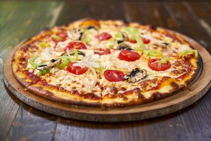 Большой выбор итальянской пиццы со скидкой 50% от доставки Eda-vmig.ru