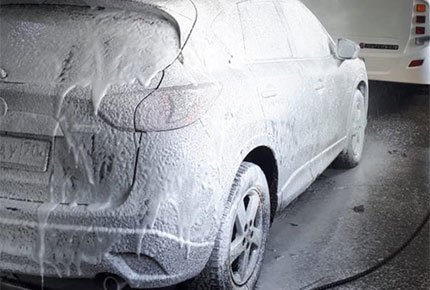 Мойка авто на Герцена со скидкой 50% от автокомплекса «Кристалл»