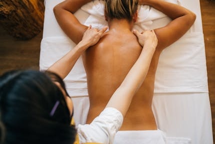 Сертификаты на массаж со скидкой 50% в салоне ТВОЙТАЙ