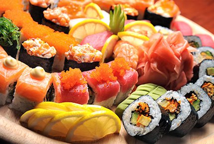 Скидка 50% на суши и роллы ресторана доставки «Царь Рыба»