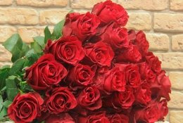 Огромный выбор цветов со скидкой 50% от салона «Живые цветы»